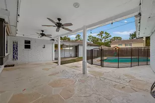 13418 Paradise Valley Dr, Houston, TX 77069 - Photo 36