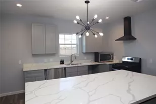 3925 McKinley St, Houston, TX 77051 - Photo 30