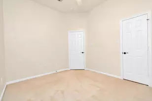 16510 Bluff Springs Dr, Houston, TX 77095 - Photo 38
