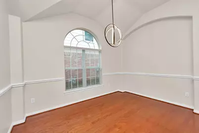 16510 Bluff Springs Drive, Houston, TX 77095 - Photo 8