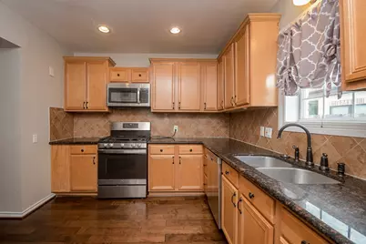 3328 Southmore Boulevard, Houston, TX 77004 - Photo 12