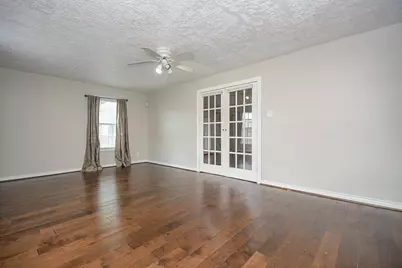 3328 Southmore Boulevard, Houston, TX 77004 - Photo 16