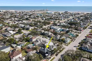 1714 31st St, Galveston, TX 77550 - Photo 46