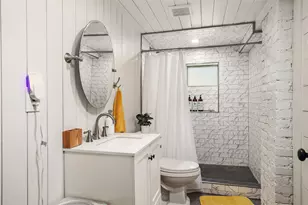 1714 31st St, Galveston, TX 77550 - Photo 40