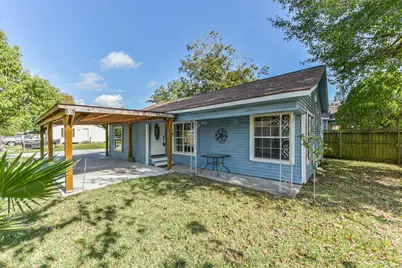 900 N 8th Street, Baytown, TX 77520 - Photo 2