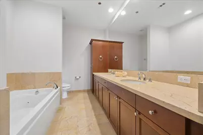 5005 Hidalgo Street #210, Houston, TX 77056 - Photo 18