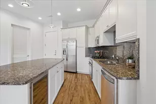 5005 Hidalgo St, Houston, TX 77056 - Photo 14