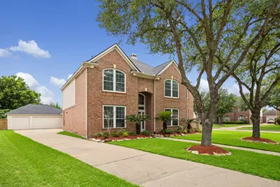 5002 Hearth Hollow Lane, Sugar Land, TX 77479 - Photo 2