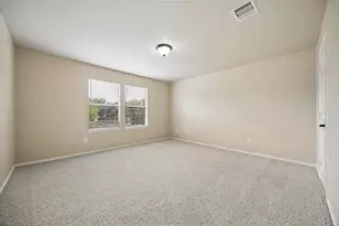 5002 Hearth Hollow Ln, Sugar Land, TX 77479 - Photo 22