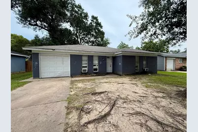 3656 Hemlock St, Orange, TX 77630 - Photo 1