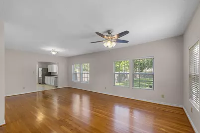 7475 Ashburn Street, Houston, TX 77061 - Photo 8