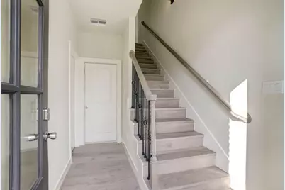 4907 Avenue J, Houston, TX 77011 - Photo 2