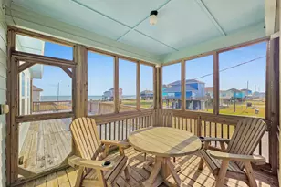 832 S East Rd, Crystal Beach, TX 77650 - Photo 22