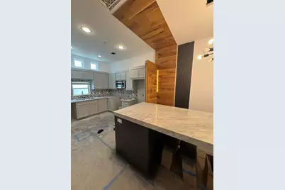 2710 Hullsmith Drive #701, Houston, TX 77063 - Photo 18