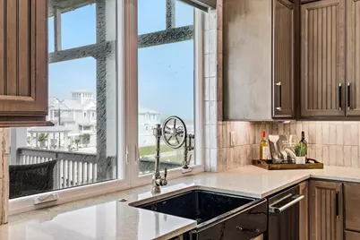 3835 Seabreeze Lane, Galveston, TX 77554 - Photo 16