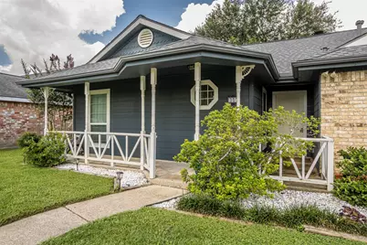 307 Enfield Drive, Highlands, TX 77562 - Photo 8
