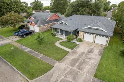 307 Enfield Drive, Highlands, TX 77562 - Photo 6