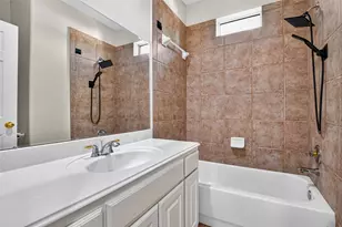 12003 Banks Run Dr, Pearland, TX 77584 - Photo 38