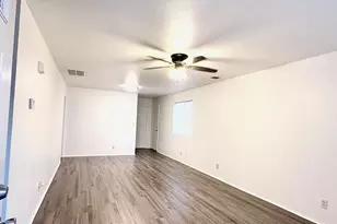 768 Heritage Ln, Eagle Lake, TX 77434 - Photo 4