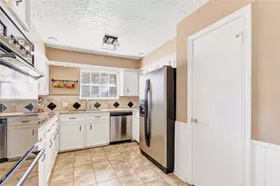 3 Baron's Pl, Conroe, TX 77304 - Photo 14