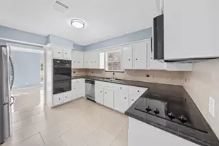 5314 Lodge Creek Dr, Houston, TX 77066 - Photo 10