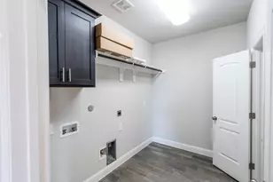 9302 Morning Hill Ct, Cypress, TX 77433 - Photo 38