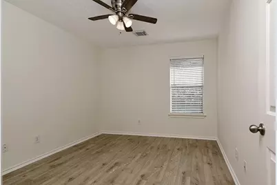 222 Blushwood Place, The Woodlands, TX 77382 - Photo 18