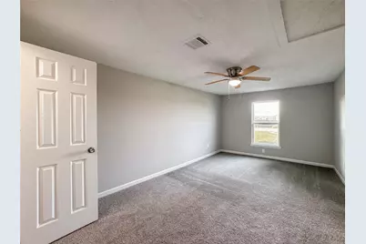 2234 Zapata Street, Freeport, TX 77541 - Photo 12