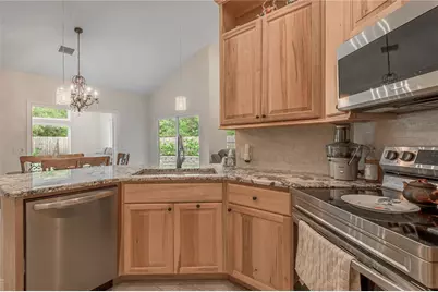 2803 Fm 2158, Midway, TX 75852 - Photo 10