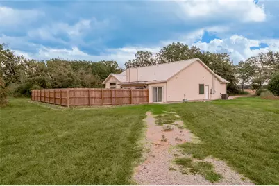 2803 Fm 2158, Midway, TX 75852 - Photo 38