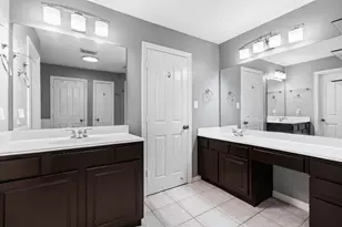 7526 N Linpar Ct, Houston, TX 77040 - Photo 10