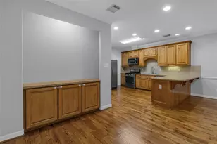 341 W 23rd St, Houston, TX 77008 - Photo 8