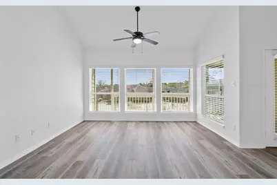 30 April Point Drive S, Conroe, TX 77356 - Photo 14