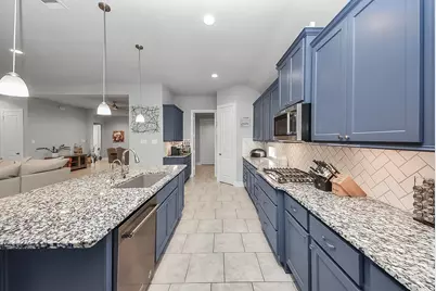 3510 Hampton Landing Court, Katy, TX 77494 - Photo 10