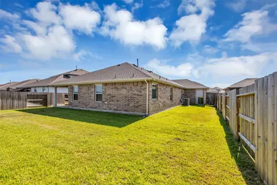 456 Lampasas Trail, Dayton, TX 77535 - Photo 2