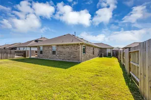 456 Lampasas Trl, Dayton, TX 77535 - Photo 2