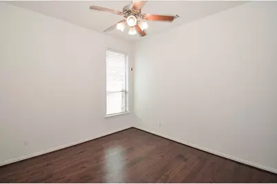 606 Floriencia St, Sugar Land, TX 77479 - Photo 24