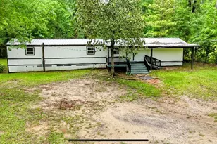 205 Collin St, Livingston, TX 77351 - Photo 2