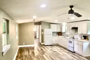 205 Collin St, Livingston, TX 77351 - Photo 1
