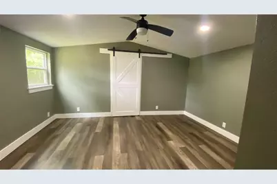 205 Collin Street, Livingston, TX 77351 - Photo 12