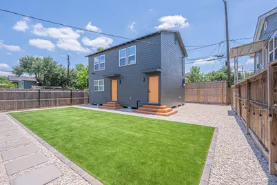 4202 Clay Street #B, Houston, TX 77023 - Photo 6