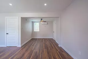 4202 Clay St, Houston, TX 77023 - Photo 14