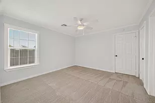 714 E Humble St, Baytown, TX 77520 - Photo 20