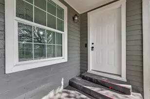 714 E Humble St, Baytown, TX 77520 - Photo 2