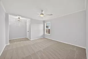 714 E Humble St, Baytown, TX 77520 - Photo 18