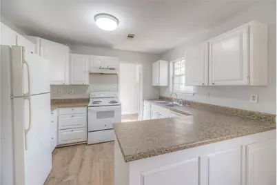 380 Rae Ann Boulevard, Livingston, TX 77351 - Photo 8