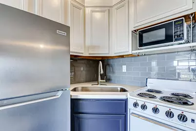 6102 Seawall Boulevard #262, Galveston, TX 77551 - Photo 10