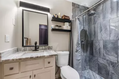 1913 Thonig Road, Houston, TX 77055 - Photo 24