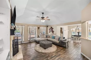 8997 Hickory Rd, Plantersville, TX 77363 - Photo 4