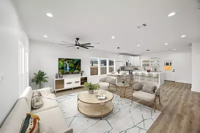 1807 Waco Street, Dayton, TX 77535 - Photo 4